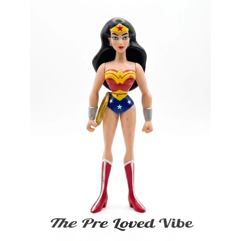 DC Universe Justice League  Wonder Woman Action Figure 4